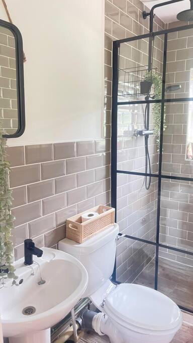 Sunnyside At Scurlage Farm Apartment Swansea Ngoại thất bức ảnh